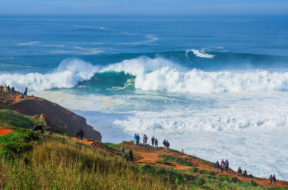 7 самых больших волн в мире