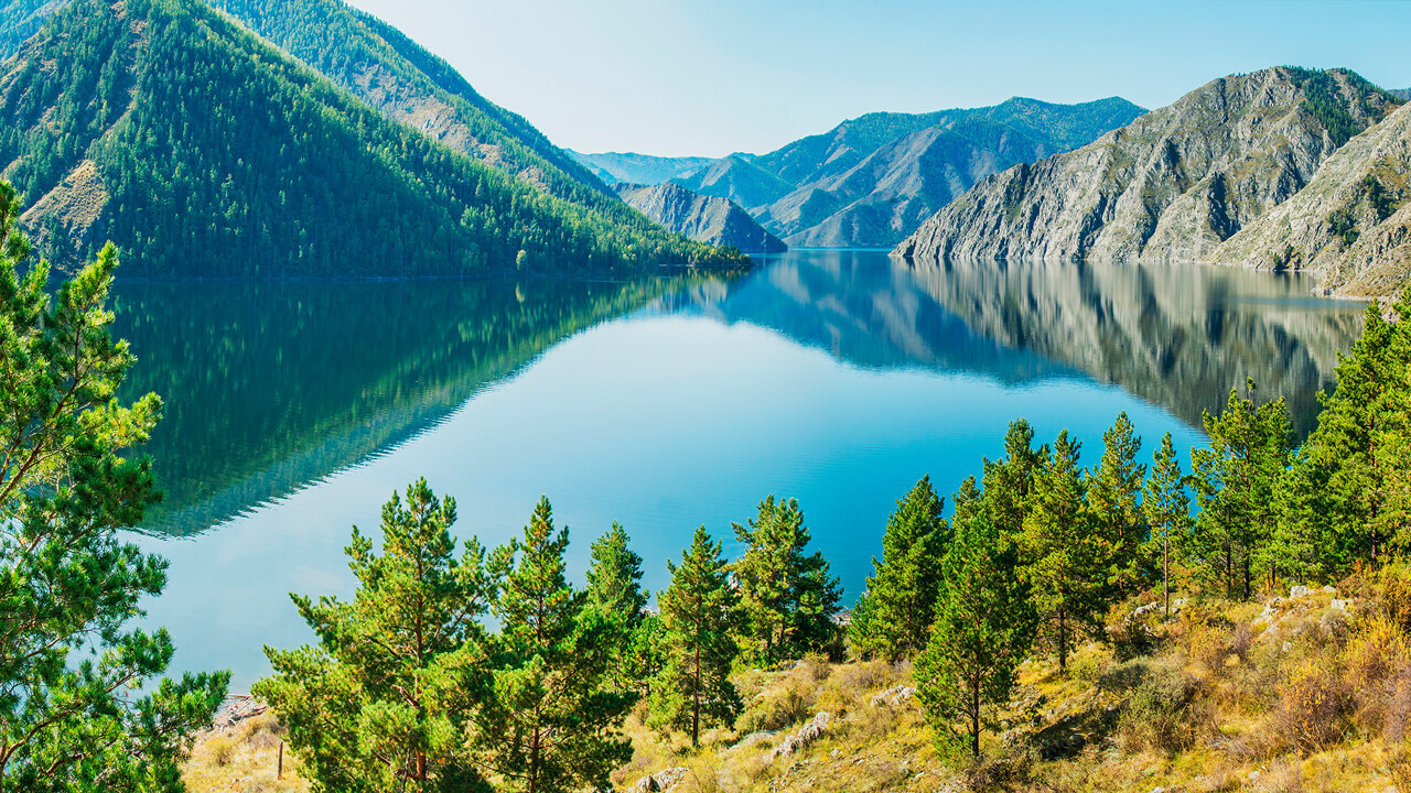 Енисей: река, которая делит Сибирь