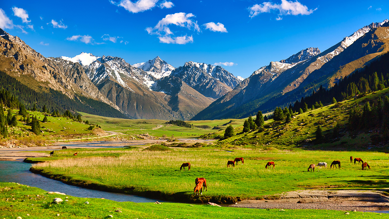 Тянь-Шань: горы, которые проверяют на прочность