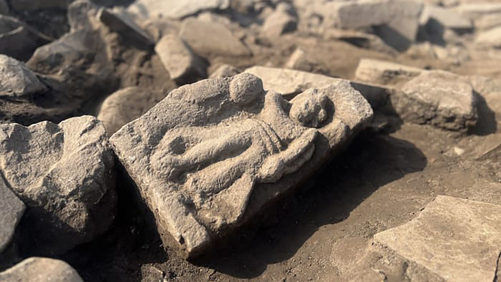 1800-летний рельеф римской богини победы обнаружен в легендарном форте Виндоланда