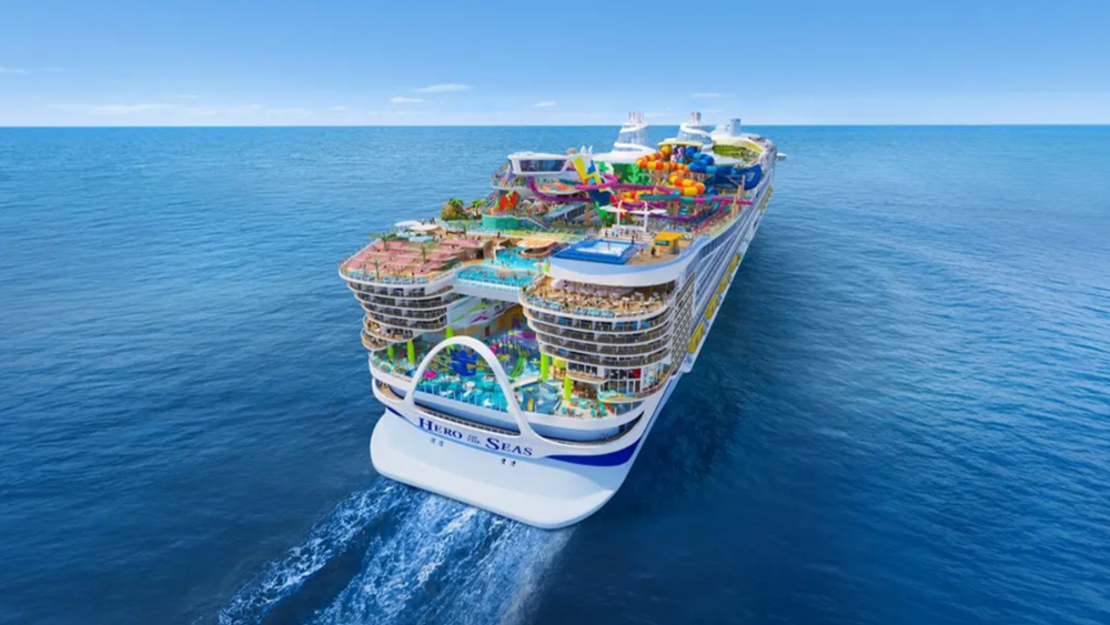 Самый большой круизный лайнер в мире готовят к запуску