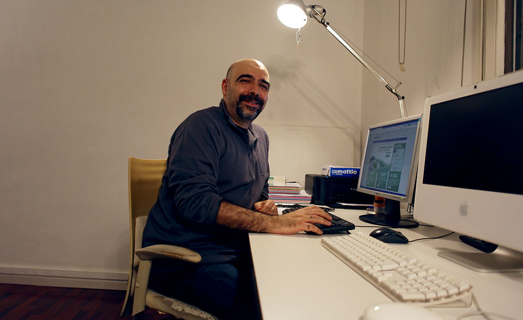 — Культура, гордость, необъятность. Русские всегда защищали свою независимость и мировоззрение даже при самых неблагоприятных обстоятельствах. Это очень добрый и культурный народ, который может гордиться своей историей и традициями. (Антонио Рей, 44 года, программист)