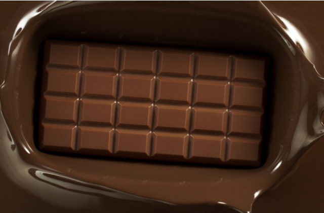 Запах шоколада помогает меньше есть: неожиданное исследование