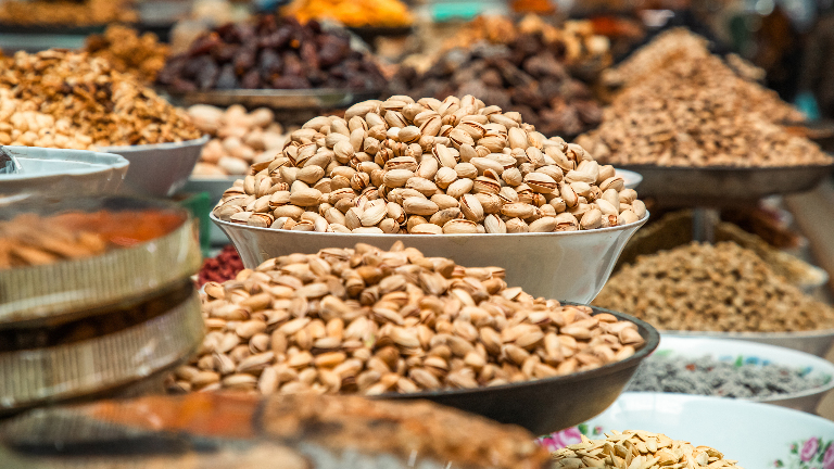 Кто на самом деле правит фисташковым миром