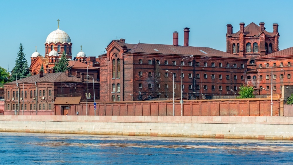 Ночь в камере Бродского: «Кресты» станут тюремным отелем