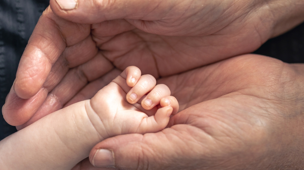 Мужчина из Австралии стал старейшим дедушкой в мире