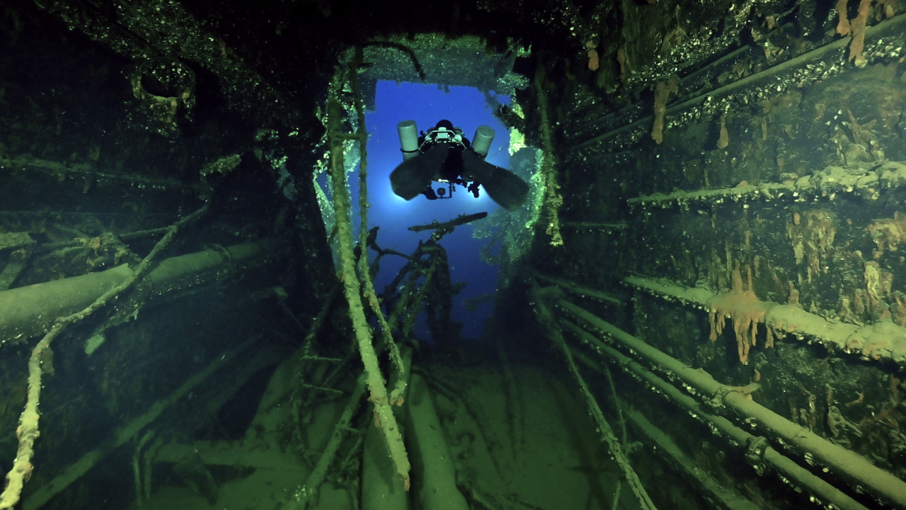 Первые артефакты подняли с затонувшего «Британника» — «брата» «Титаника»