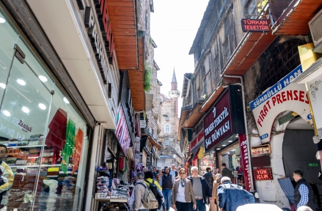 Российские карты снова принимают в Турции: появилась оплата по QR-коду