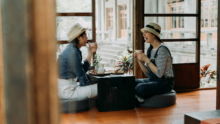 Почему некоторые народы едят на полу