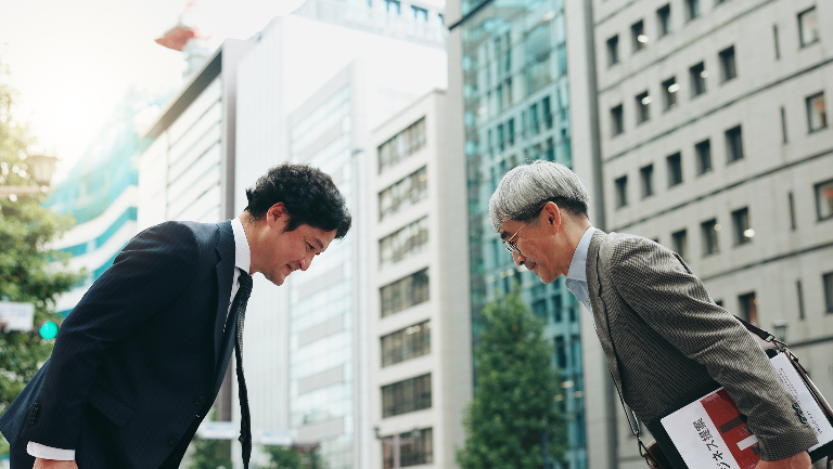 Игрушки, мебель и... люди: что можно взять в аренду в Японии