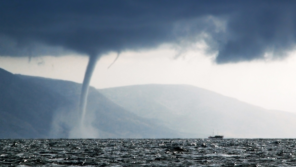 Двойной удар циклонов: над Россией установилась неустойчивая погода
