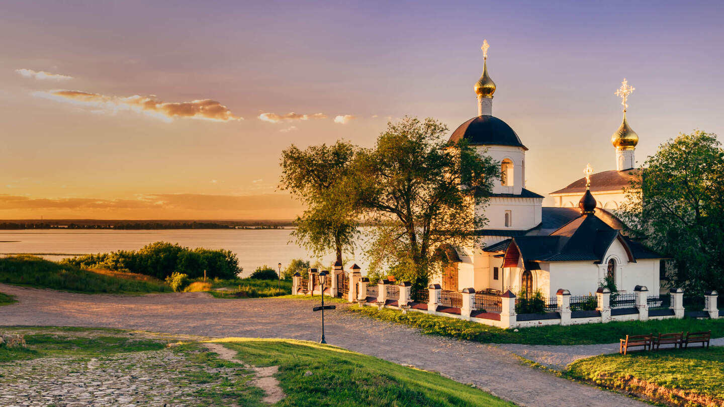 Храм равноапостольных Константина и Елены