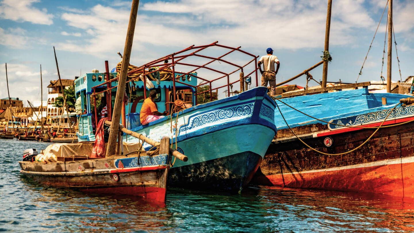 В XXI веке основным источником доходов города является туризм