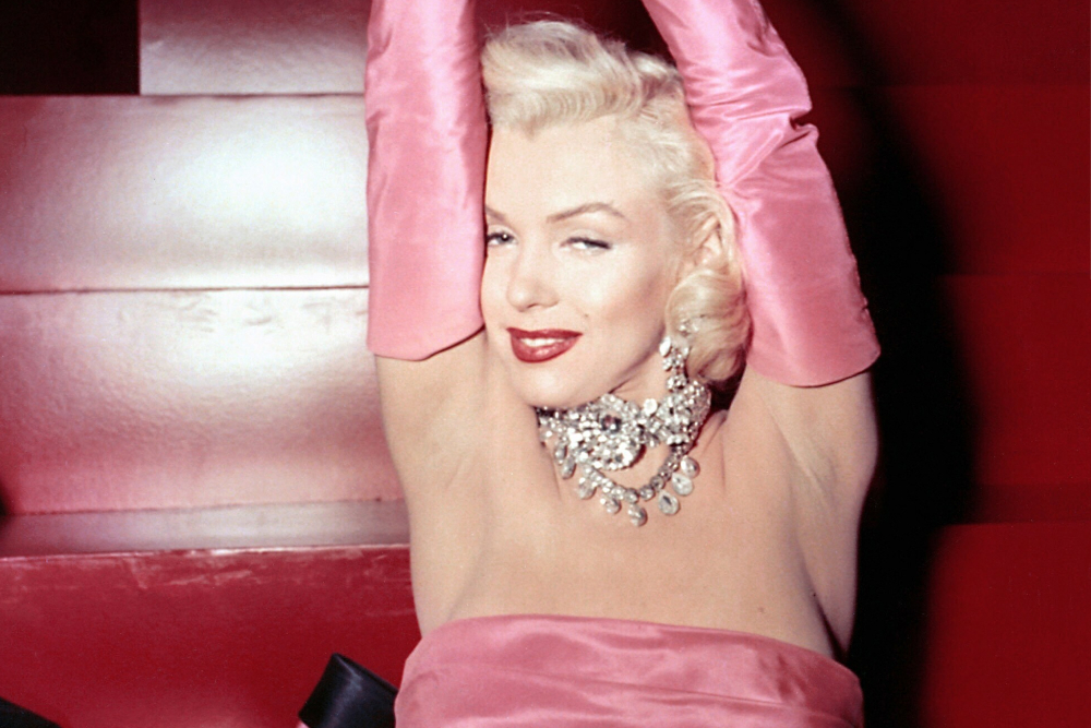 Мэрилин Монро в фильме «Джентльмены предпочитают блондинок» 1953 год