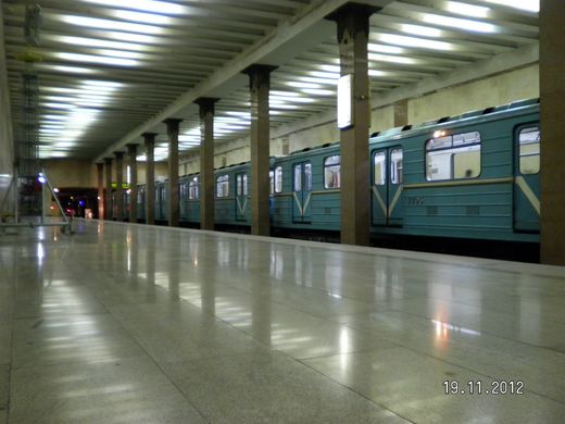 10 национальных особенностей метро в нашем объективе