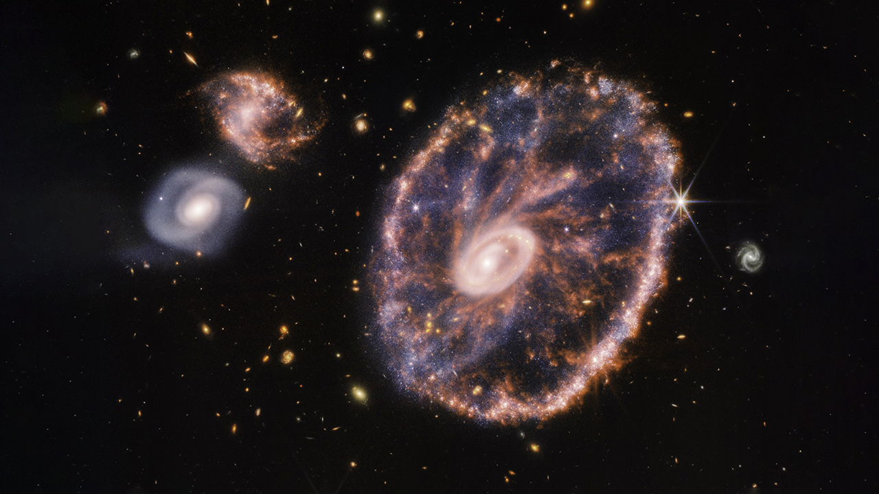 галактика большое колесо